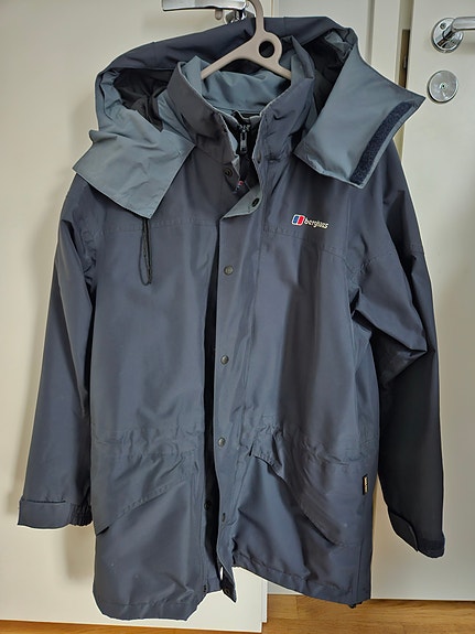 Berghaus goretex takki, S