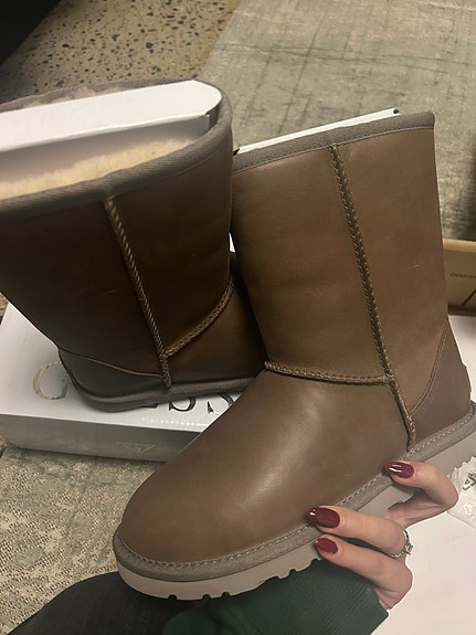Ugg