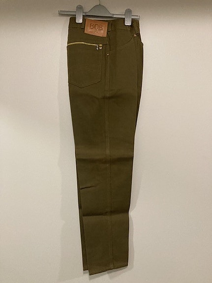 Army--vihreät farkut 160-170 cm 4 paria