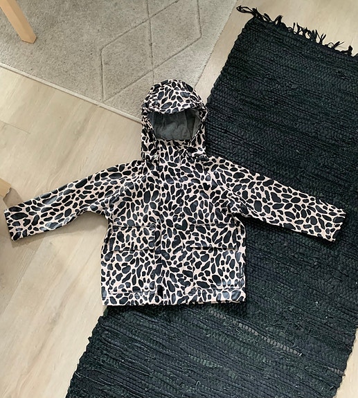 Molo Kids beige / ruskea / musta sadetakki / takki / kuratakki, koko 92/98