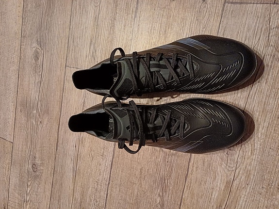 Adidas Predator