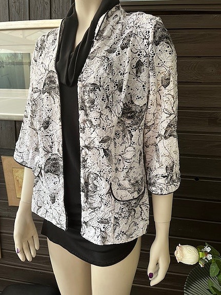 Product image 11 of 12