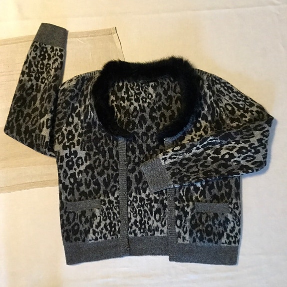 Product image 1 of 6