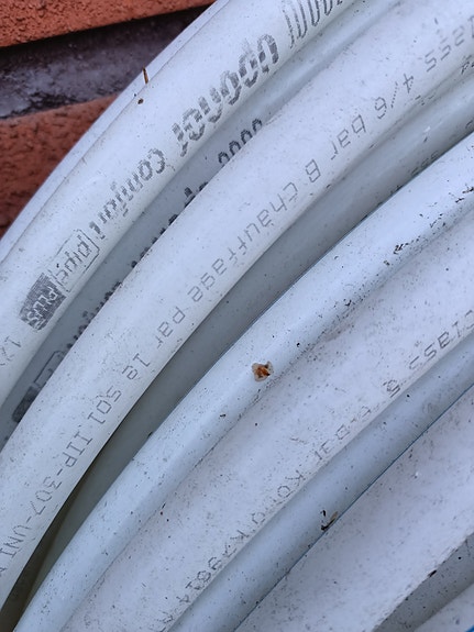 Lattialämmitysputki Uponor Comfort Pipe Plus 17x2,0 mm