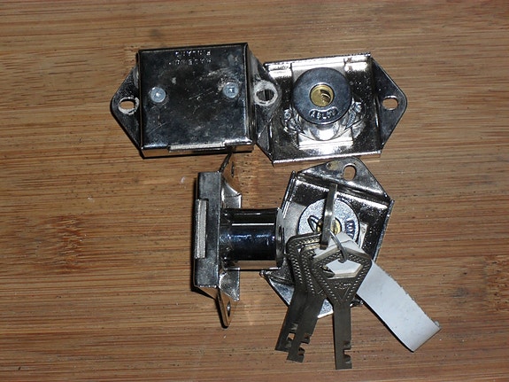ABLOY puukalustelukot