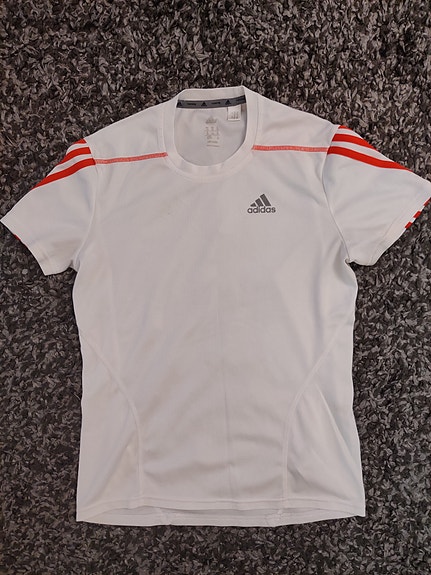 Naisten treenipaita koko xs,Adidas