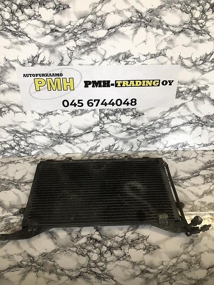 Mercedes E 210 ilmastoinnin kenno