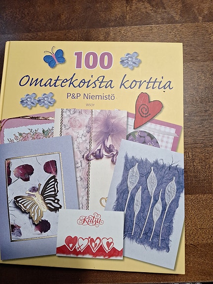100 omatekoista korttia - kirja