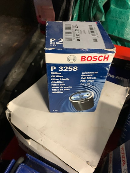 Bosch P 3258 öljynsuodatin uusi