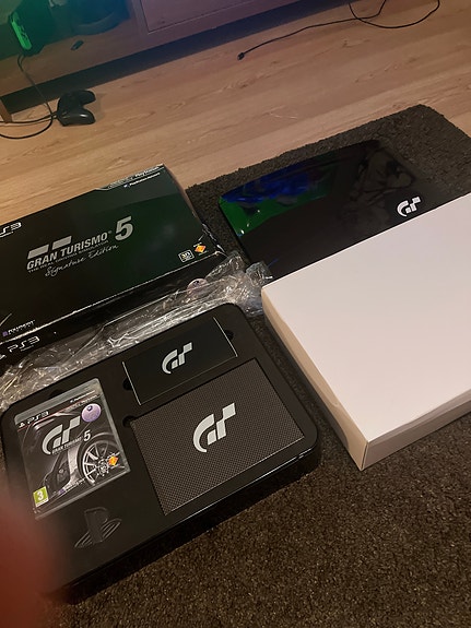 Gran Turismo 5 Signature Edition