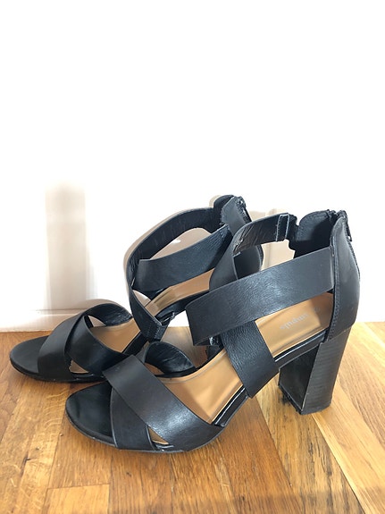 Mustat korkokengät 39 block heel sandaalit