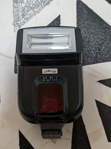 Product image 1 of 7