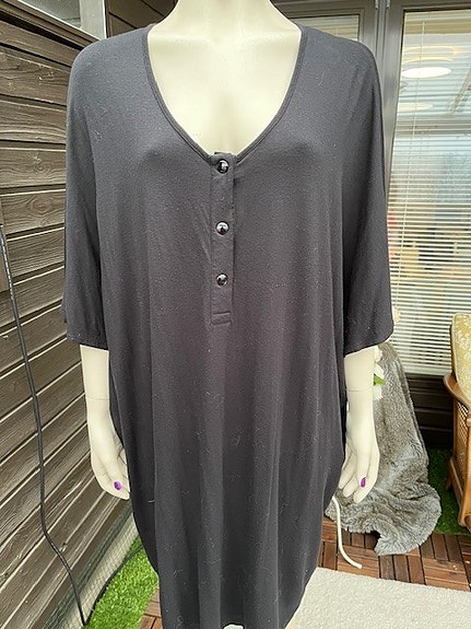 Product image 1 of 9