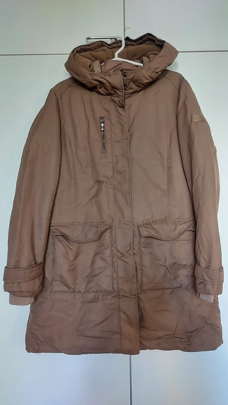 Esprit beige talvitakki