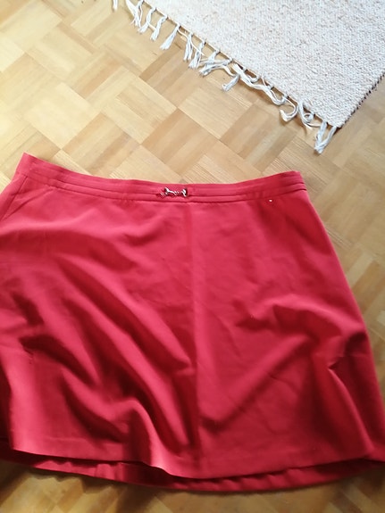 Punainen hame