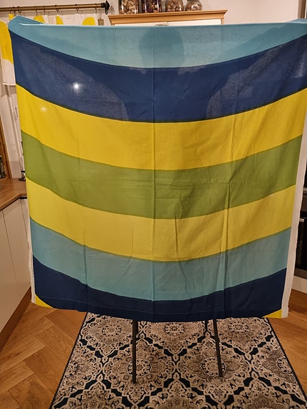 Marimekko: Maija Isola ja Kristiina Isola: Sateenkaari kangas