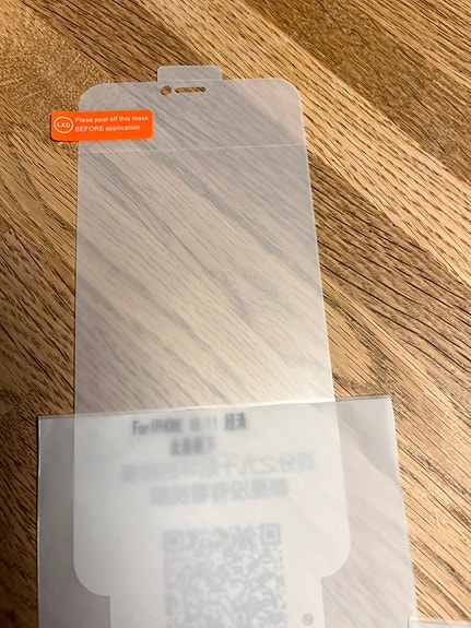 iPhone 11/XR suojakalvo
