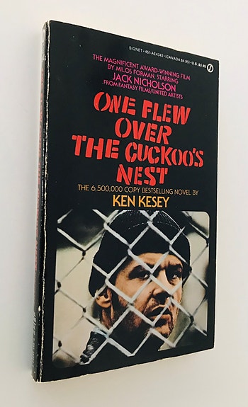 One flew over the cuckoo's nest (Yksi lensi yli käenpesän)