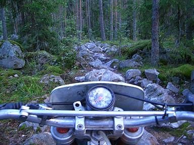 KTM GS 125 -87-97 osia