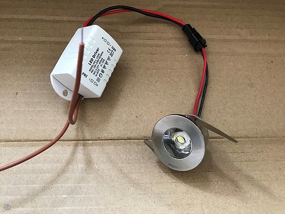 Product image 1 of 2