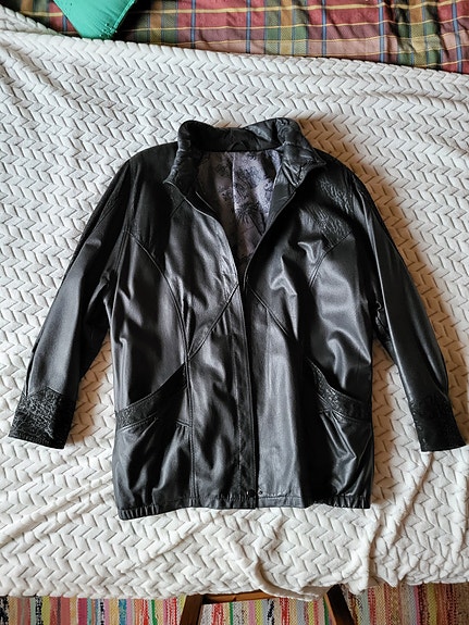 Nahkatakki 40