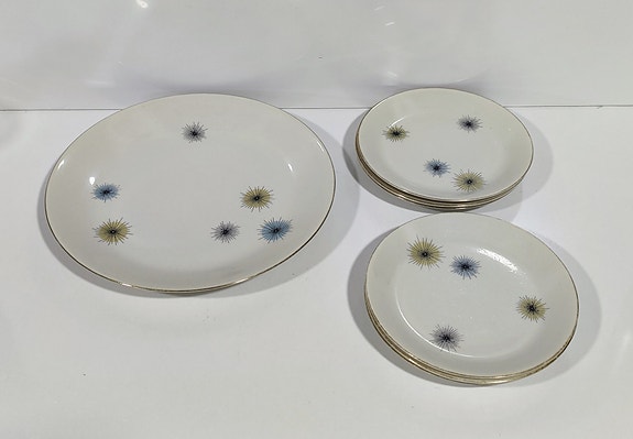 Arabia Jupiter lautaset (26cm ja 17cm)