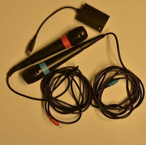 Singstar mikrofonit 2 kpl