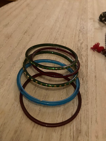 5 lasista rannekorua / 5 glass bracelets