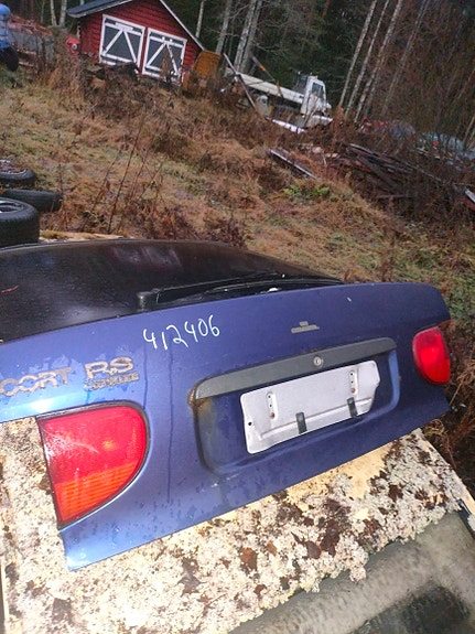 Ford escort RS2000 takaluukku