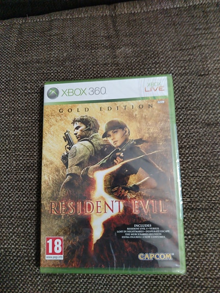 Uusi Resident evil 5 gold edition xbox360