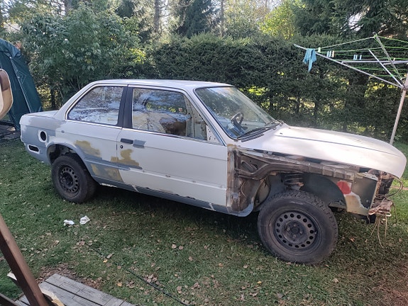 BMW 316 2D Sedan  E30 -85