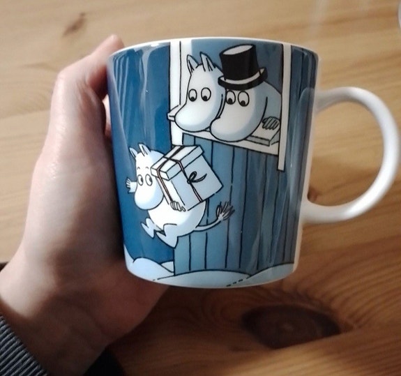 Jouluyllätys muki