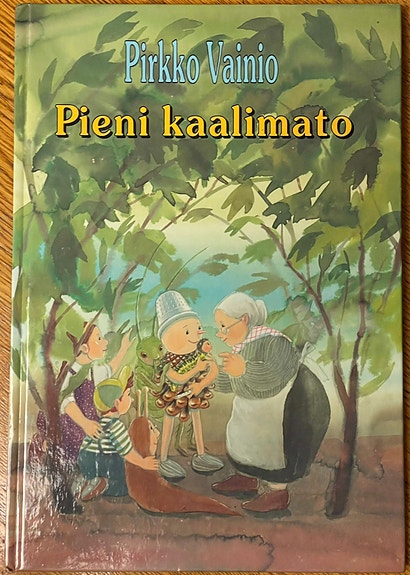 Pieni kaalimato (oo) Pirkko Vainio: Kuukauden kirja, osa 247