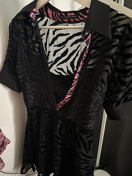 Guess mekko