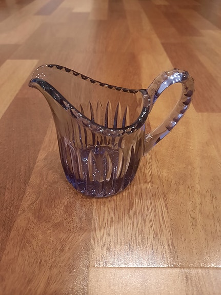 Riihimäen lasi lila kermakko