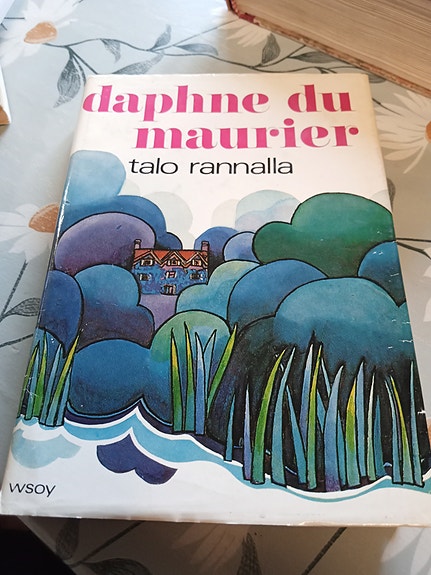 Daphne du maurier Talo rannalla ja Haukan lento