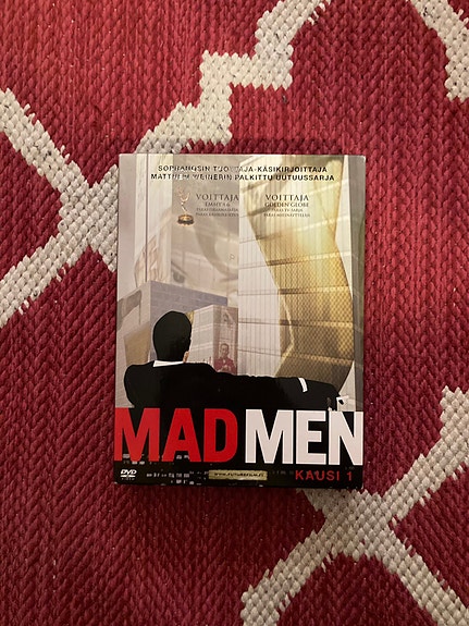 Madmen kausi 1 DVD