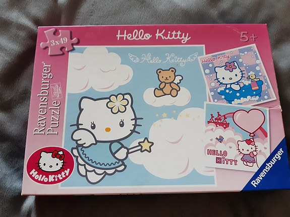 Hello Kitty palapeli x 3, ikäsuositus 5+