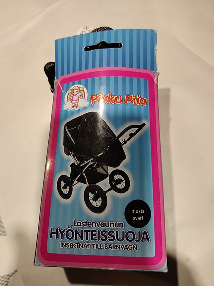 Lasten vaunuun  hyöteis suoja  ja Nukke joka sesoo