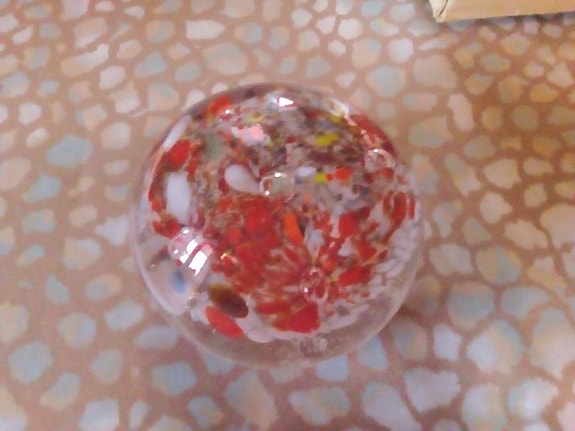 Paperipaino lasia