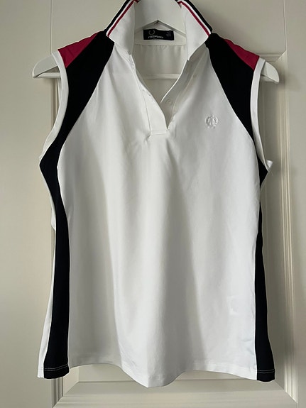 Fred Perry naisten tennisasu koko 42