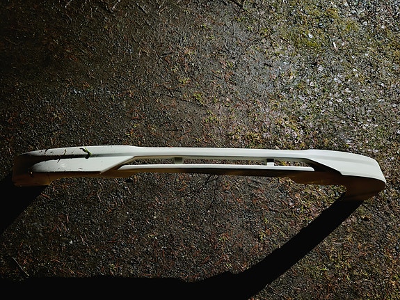 Volkswagen Passat etuspoileri