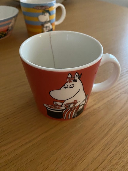 Muumimuki muumimamma ja marjat