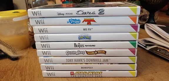 Wii pelit käytetyt.