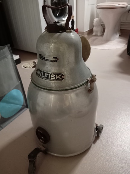 Nilfisk retro imuri