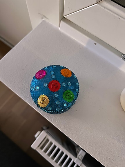 Product image 2 of 4