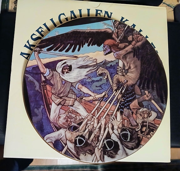 Arabia, Akseli Gallen-Kallela "Sammon puolustus" Kalevala nro 4 seinälautanen