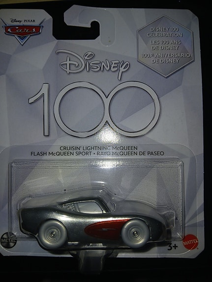 Disney 100 Cruisin Lightning McQueen