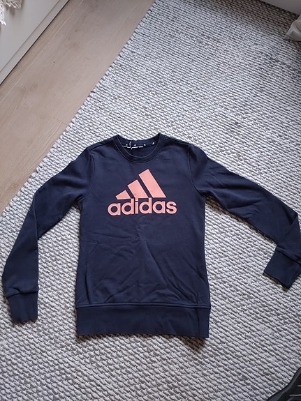 Adidas collegepaita