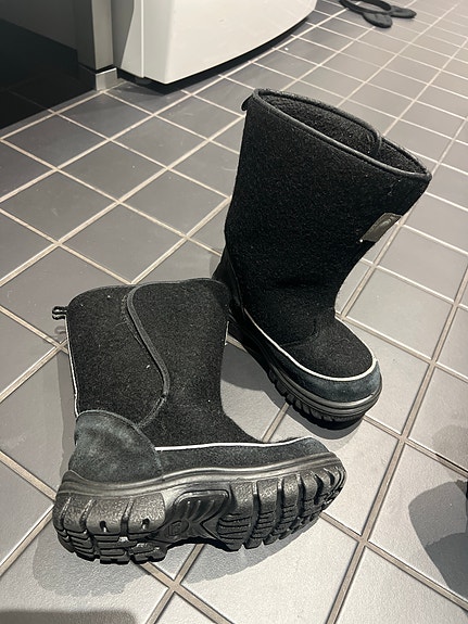 Reiman talvikengät koko 28